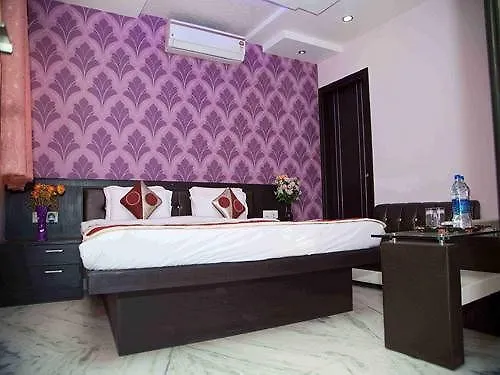 Star Hotel Agra